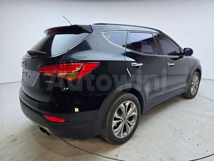 Hyundai SantaFe 2013 — 4