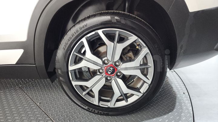 Kia Seltos 2020 — 4