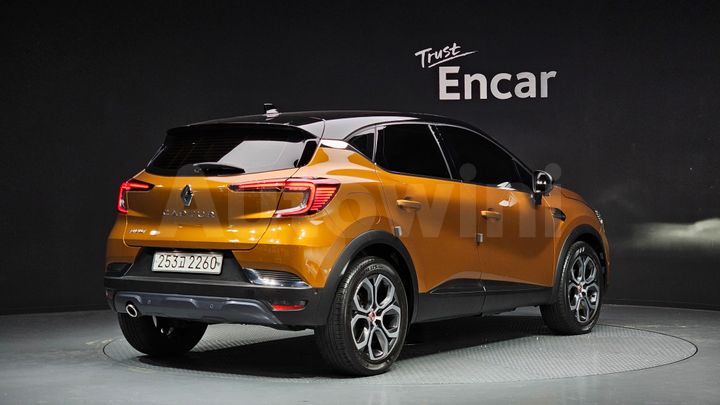 Renault Captur 2020 — 2