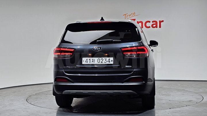 Kia Sorento 2017 — 4