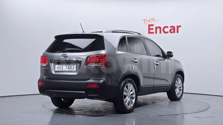 Kia Sorento 2010 — 2
