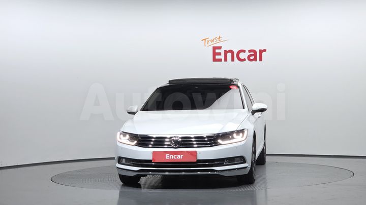 Volkswagen Passat 2018 — 3
