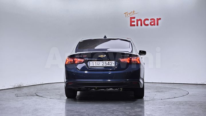 Chevrolet Malibu 2019 — 3