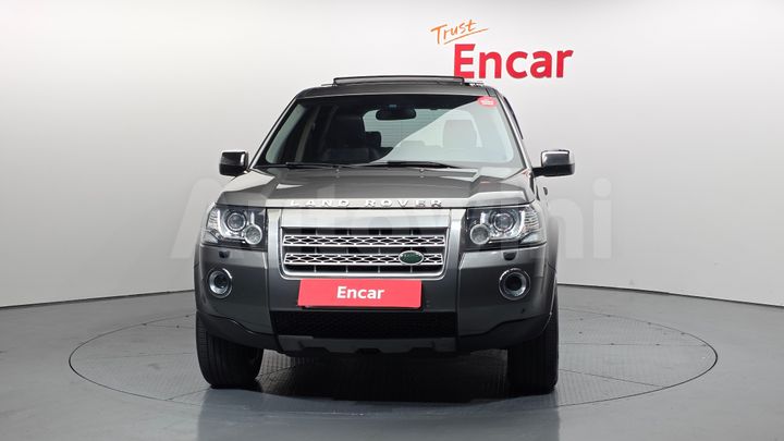 Land Rover Freelander 2010 — 3
