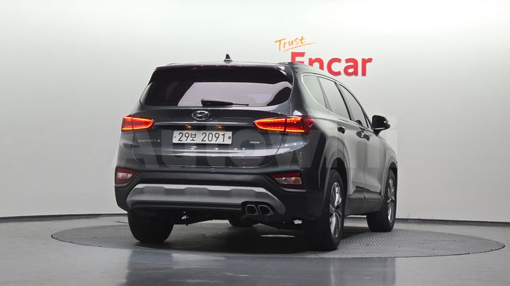 Hyundai SantaFe 2019 — 4