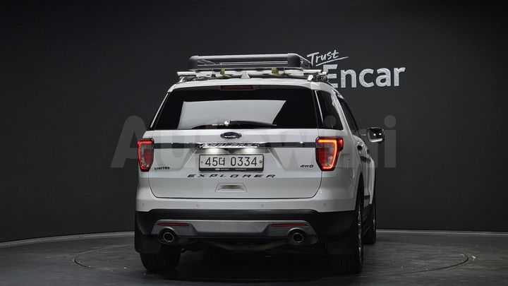 Ford Explorer 2016 — 4