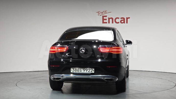Mercedes Benz GLC Class 2019 — 3