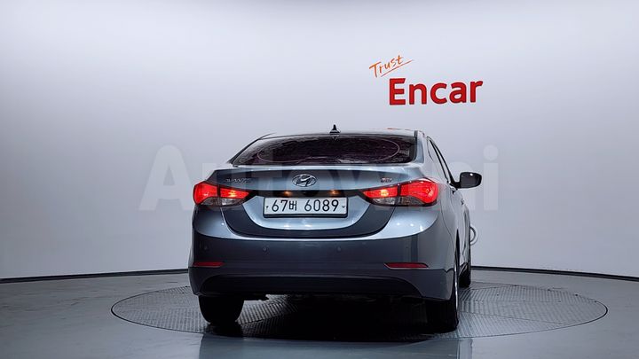 Hyundai Avante 2016 — 4