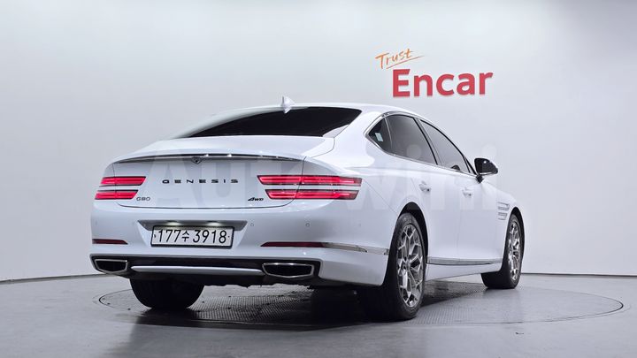 Genesis G80 2024 — 2