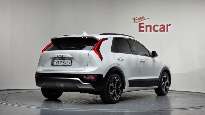 Kia Niro 2023 — 2