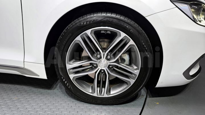 Hyundai Grandeur 2017 — 5