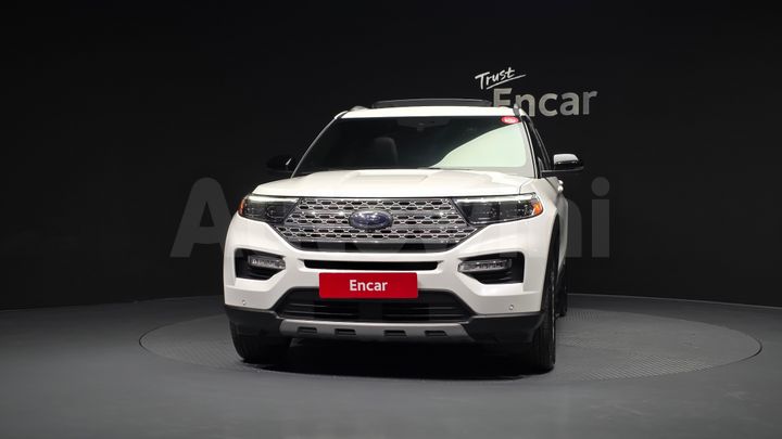Ford Explorer 2021 — 3