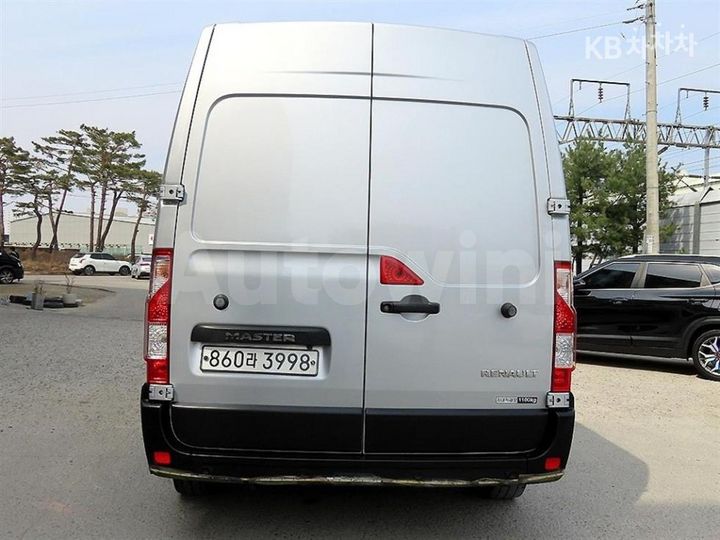 Renault Master 2022 — 4