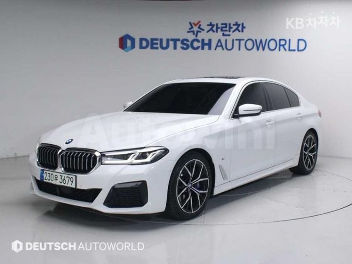 BMW 5 Series 2022 — 2