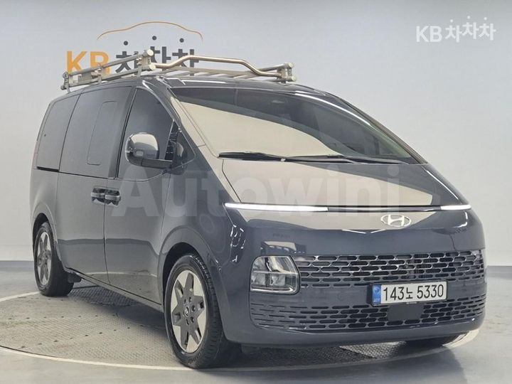 Hyundai Staria 2022 — 4