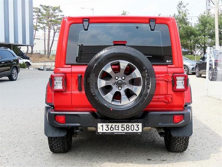 Jeep Wrangler 2020 — 4