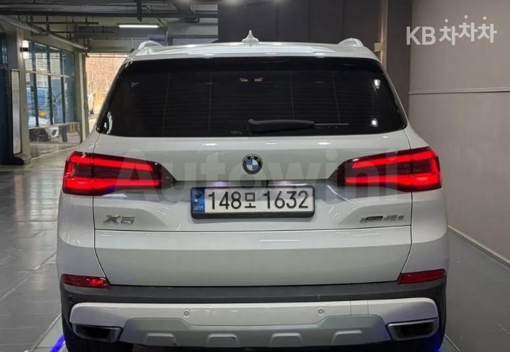 BMW X5 2021 — 3