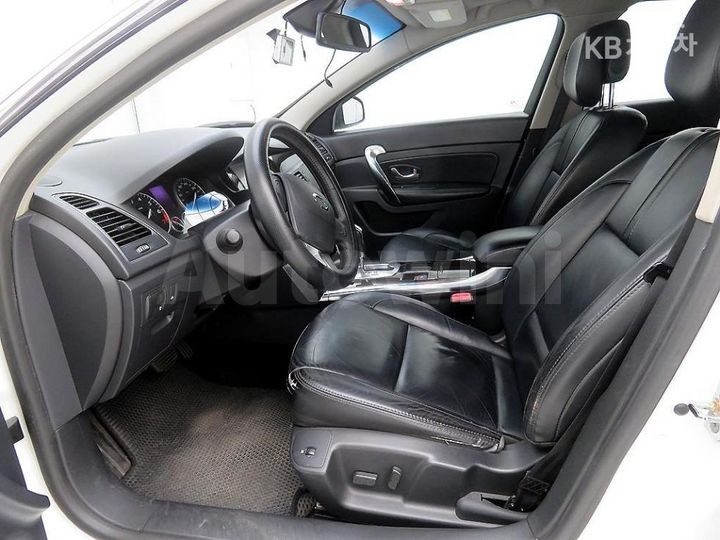 Renault SM5 2011 — 5