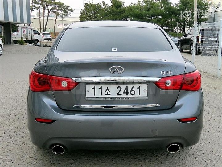 Infiniti Q 2015 — 4