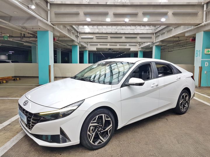 Hyundai Avante 2021 — 3
