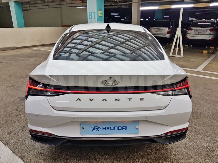 Hyundai Avante 2021 — 5