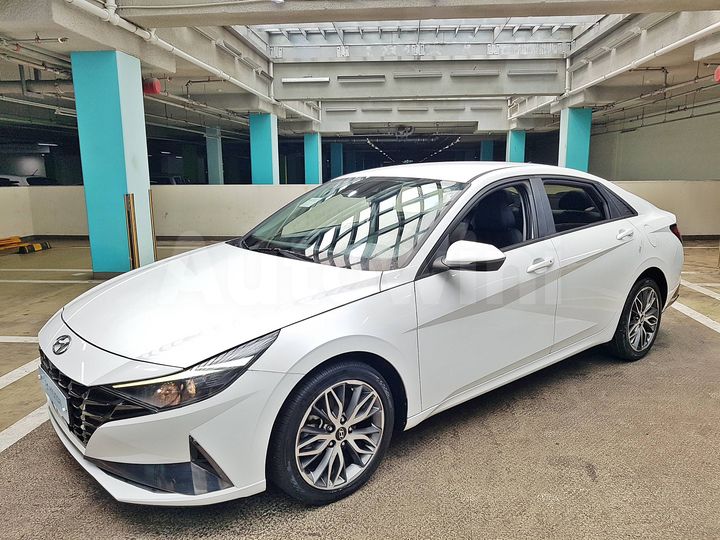 Hyundai Avante 2021 — 2