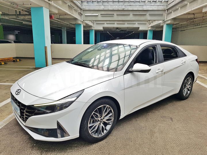 Hyundai Avante 2021 — 2