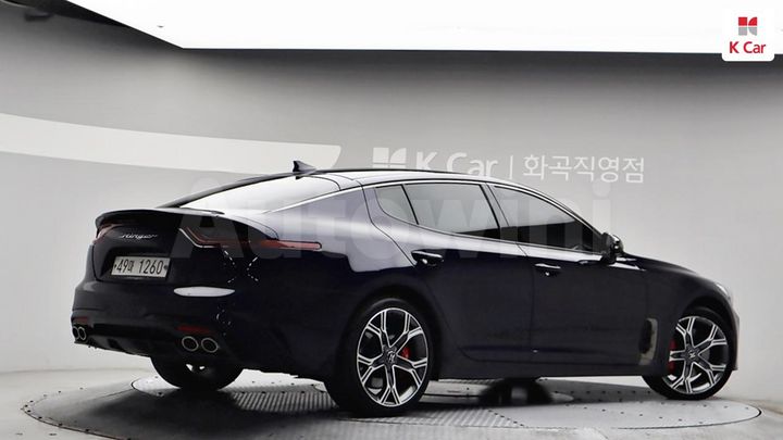 Kia Stinger 2020 — 4