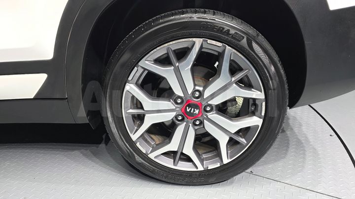 Kia Seltos 2021 — 5