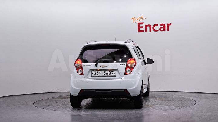 Chevrolet Spark 2015 — 4