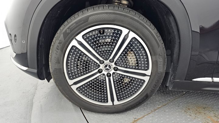 Mercedes Benz EQS