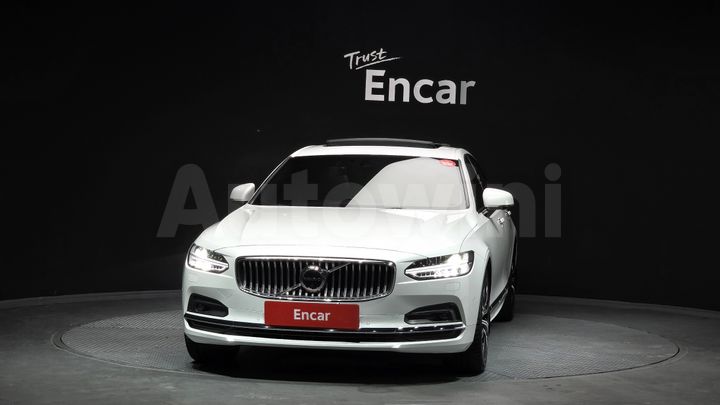 Volvo S90 2021 — 3