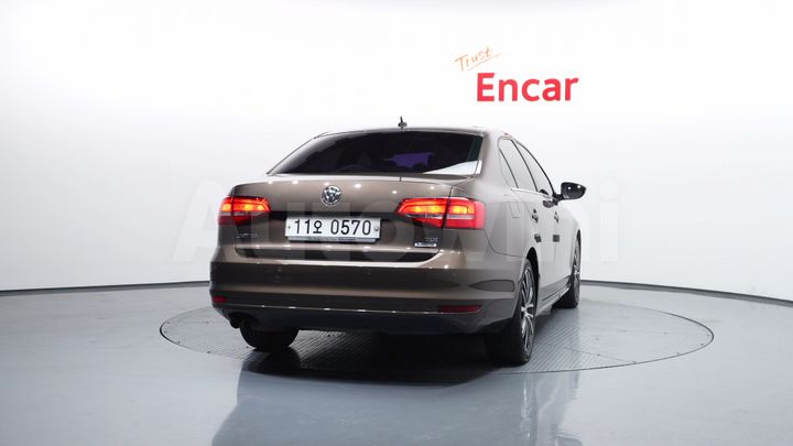 Volkswagen Jetta 2015 — 4