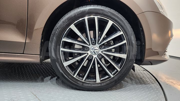 Volkswagen Jetta 2015 — 5