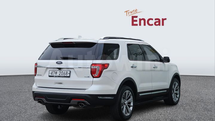 Ford Explorer 2018 — 2