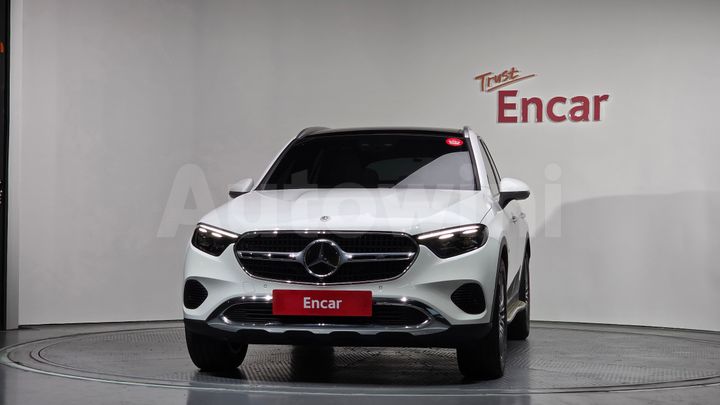 Mercedes Benz GLC Class 2024 — 3