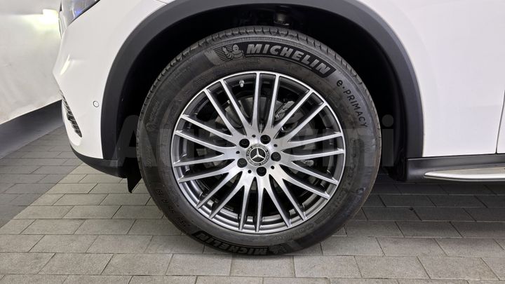 Mercedes Benz GLC Class 2024 — 5