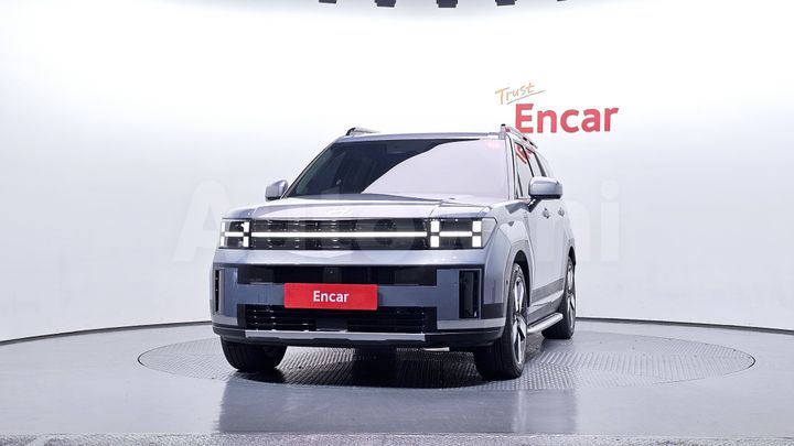 Hyundai SantaFe 2025 — 3
