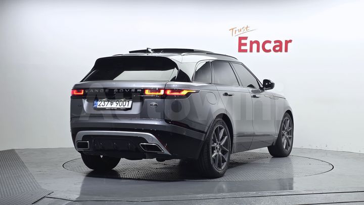 Land Rover Range Rover 2022 — 2