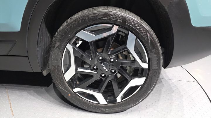 Kia Seltos 2023 — 5
