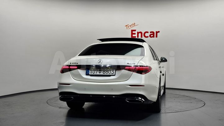 Mercedes Benz S Class 2022 — 3