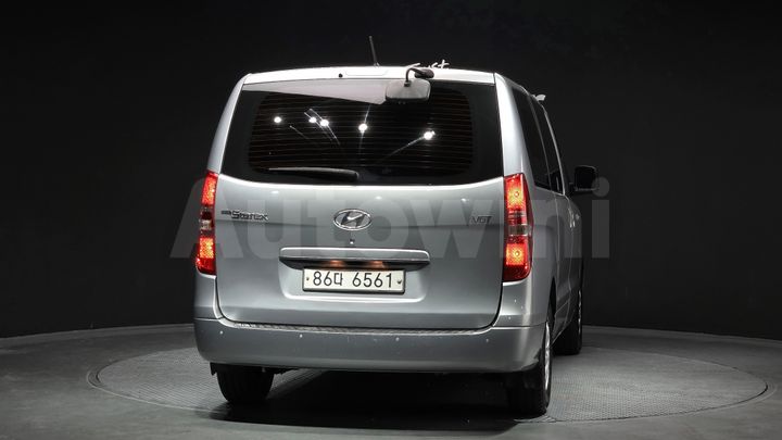 Hyundai Starex 2018 — 4