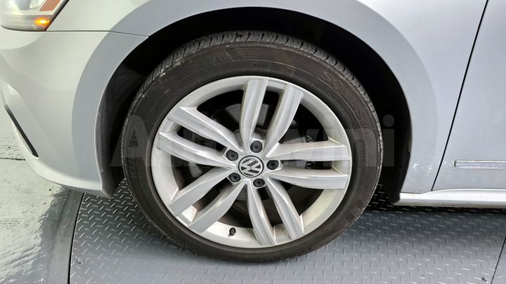 Volkswagen Passat 2018 — 5