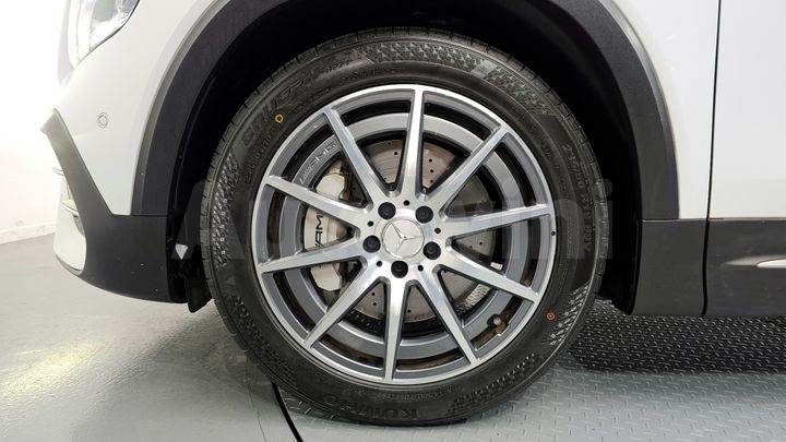 Mercedes Benz GLB Class 2023 — 5