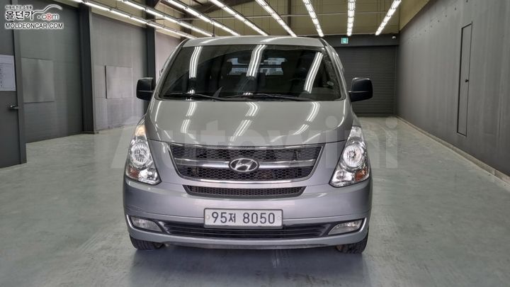 Hyundai Starex 2011 — 3