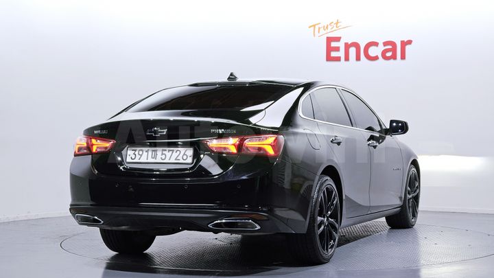 Chevrolet Malibu 2020 — 2