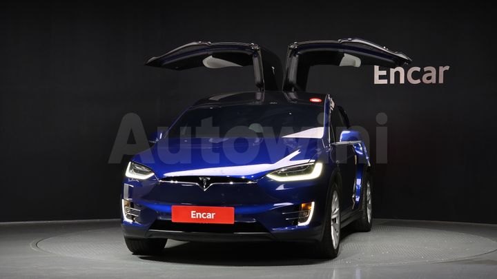 Tesla Model X 2020 — 3