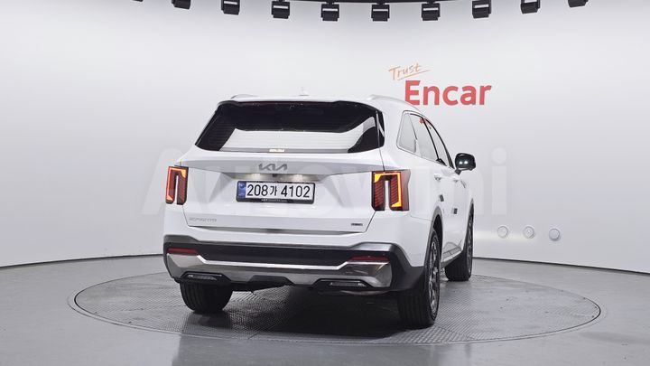 Kia Sorento 2025 — 4