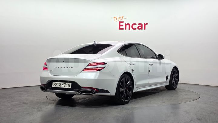 Genesis G70 2021 — 2