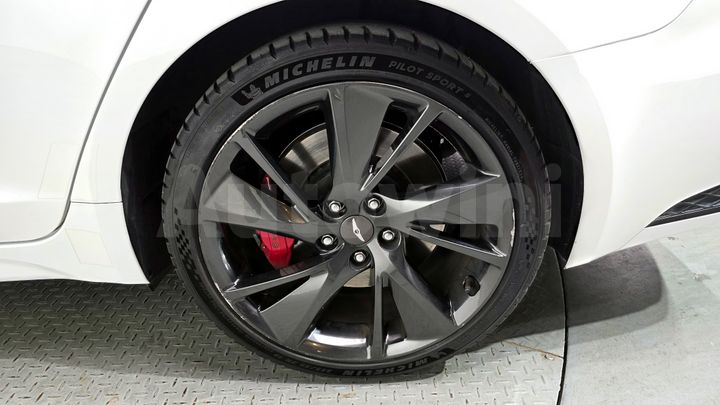 Genesis G70 2021 — 5